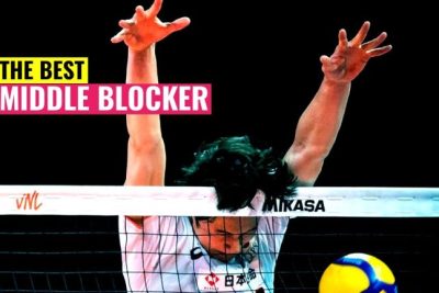 The Essential Duties of a Middle Blocker in Volleyball