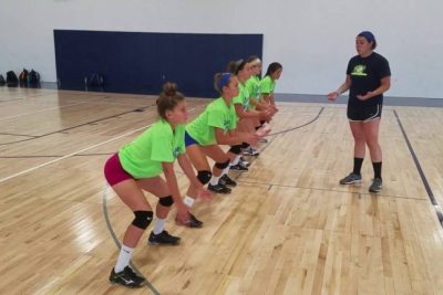 The Art of Perfect Body Positioning in Volleyball Passing