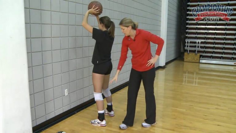 Mastering Volleyball: Essential Setting Drills for Teams